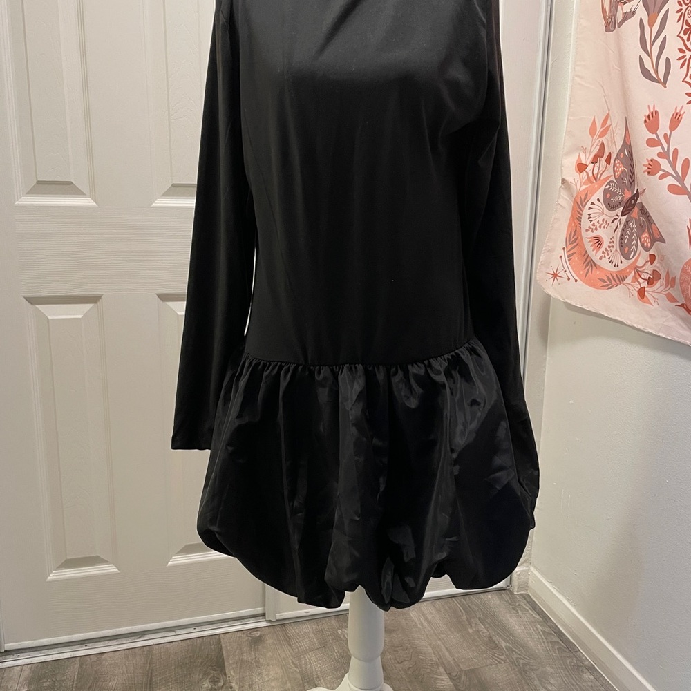 Elegant Black Long Sleeve Bubble Dress